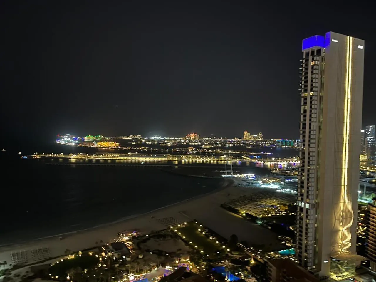 Spacious Full Sea View Full Apartment Дубай
